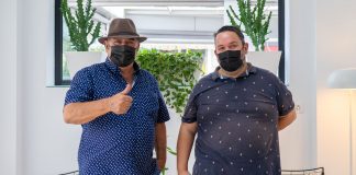 Antonio José junto a Cristobal Moya en nuestra recepción tras la emisión de "La hora flamenca".