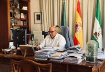 El alcalde de Vélez-Málaga mantendrá una reunión este miércoles con el Consorcio Metropolitano de Transportes para agilizar las mejoras del servicio