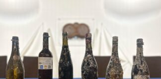Los vinos de la Axarquía se sumergen en un innovador estudio de la UMA