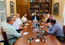 Lupiáñez reúne al sector empresarial y activa nuevas vías de respuesta ante la tasa de residuos Tasa de Basura Vélez-Málaga