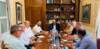 Lupiáñez reúne al sector empresarial y activa nuevas vías de respuesta ante la tasa de residuos Tasa de Basura Vélez-Málaga