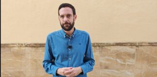 Víctor González atribuye la dimisión de Lupiáñez a sus promesas incumplidas y a una gestión municipal marcada por la tasa de la basura y las VPO