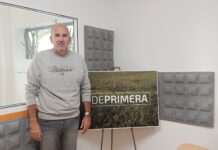 El técnico veleño Francis Parrado nos da a conocer su libro «Entrenando en Fútbol 7» El técnico veleño Francis Parrado nos da a conocer su libro «Entrenando en Fútbol 7»