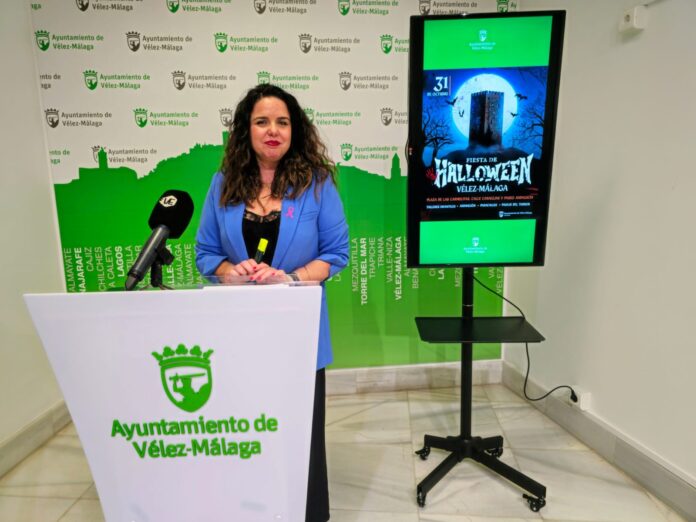 Halloween en Vélez-Málaga: Lourdes Piña presenta la programación Halloween en Vélez-Málaga: la concejala Lourdes Piña presenta la programación del 31 de octubre