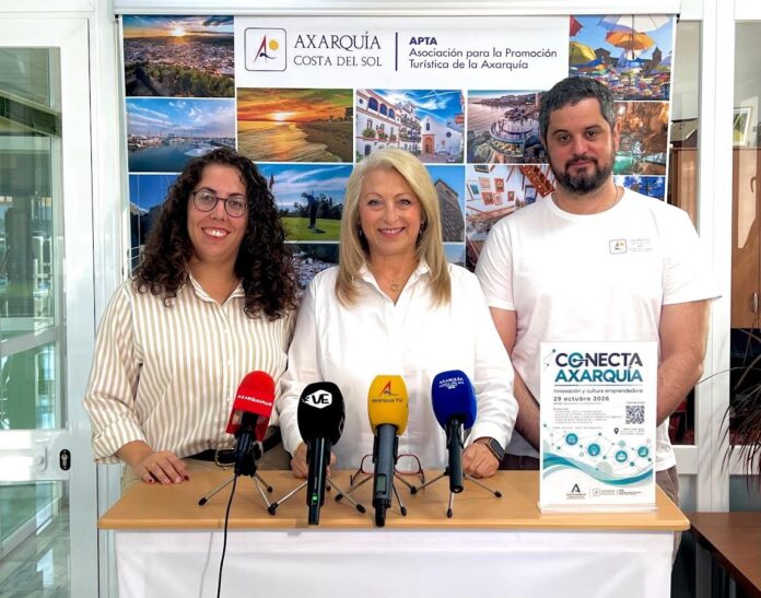 Presentación de la jornada Conecta Axarquía de APTA Presentación de la jornada Conecta Axarquía de APTA en Vélez-Málaga