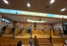 Vélez-Málaga toma nota de la renuncia de Lupiáñez y busca nuevo alcalde Pleno extraordinario del Ayuntamiento para elegir al nuevo alcalde de Vélez-Málaga
